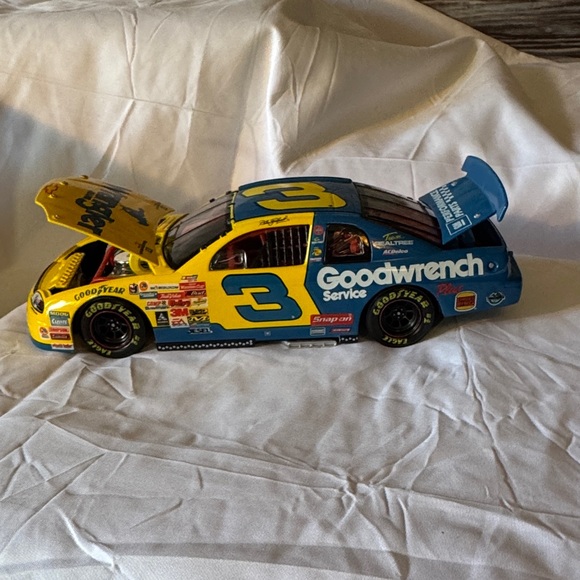 LIMITED ADDITION Wrangler Jeans Blue and Yellow NASCAR  1999 - Picture 8 of 12